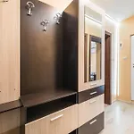 Downtown - Free Parking & Near By Apartmax * ヴァルナ