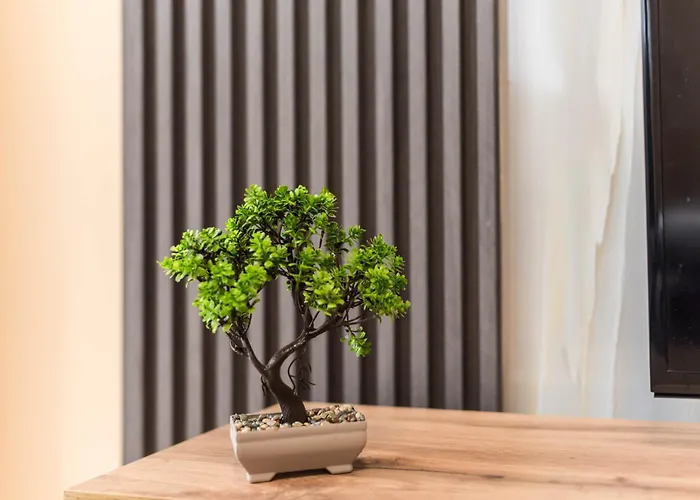 Downtown - Free Parking & Near By Apartmax Appartamento