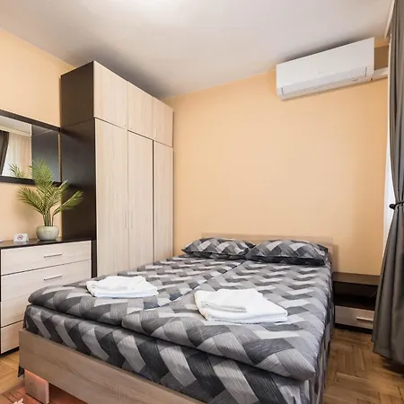 Downtown - Free Parking & Near By Apartmax Appartement