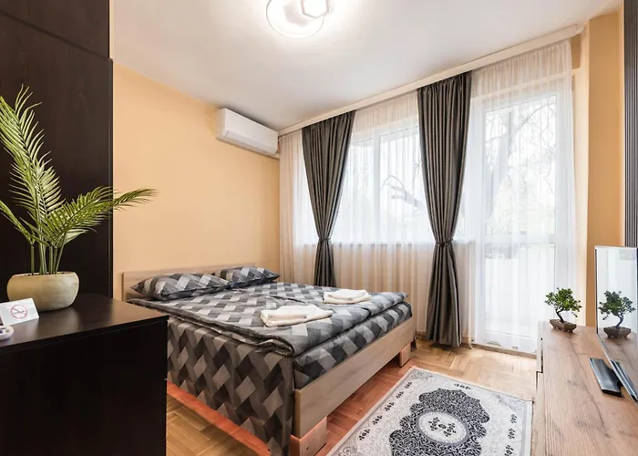 Downtown - Free Parking & Near By Apartmax Appartement